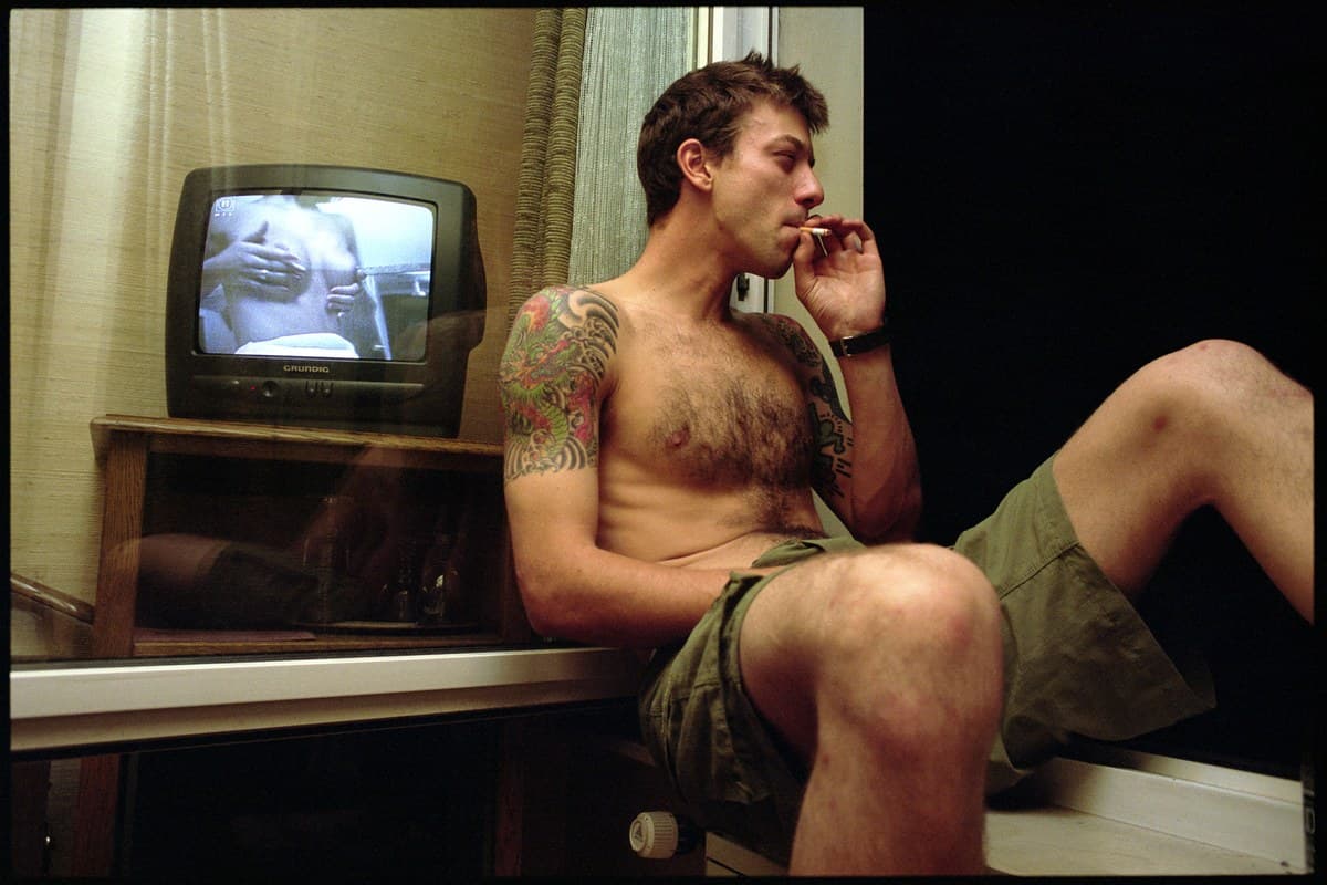 Ed Templeton, Brian Anderson na belangrijke wedstrijd, Dortmund, Duitsland, 1999. Courtesy van de kunstenaar.